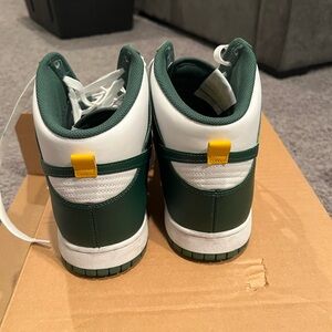 Nike Dunk High Australia - Size 15